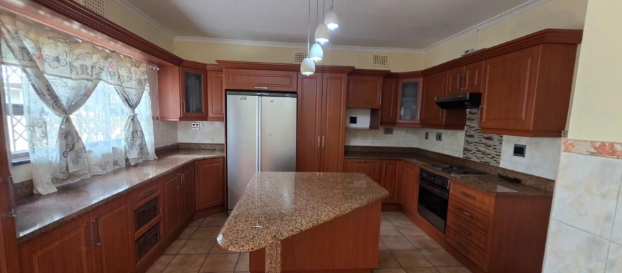 To Let 3 Bedroom Property for Rent in Bluff KwaZulu-Natal