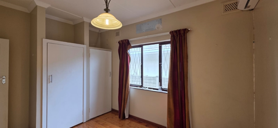 To Let 3 Bedroom Property for Rent in Bluff KwaZulu-Natal