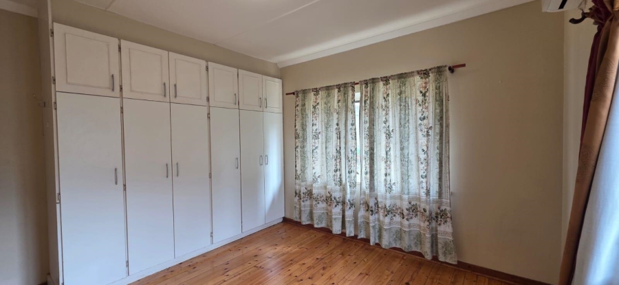 To Let 3 Bedroom Property for Rent in Bluff KwaZulu-Natal