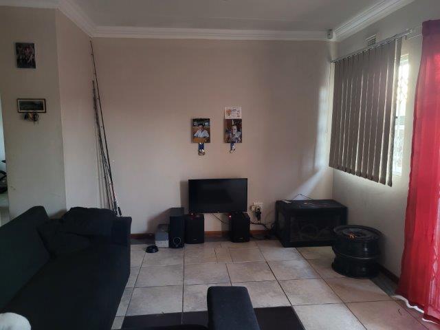 2 Bedroom Property for Sale in Bluff KwaZulu-Natal