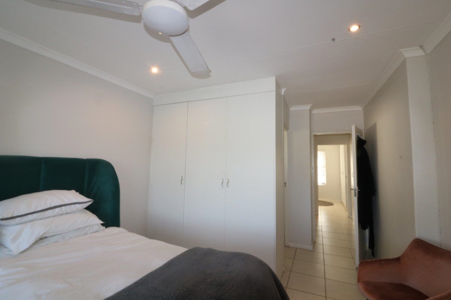 To Let 2 Bedroom Property for Rent in Durban North KwaZulu-Natal