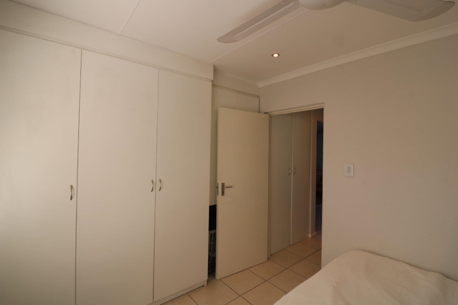 To Let 2 Bedroom Property for Rent in Durban North KwaZulu-Natal
