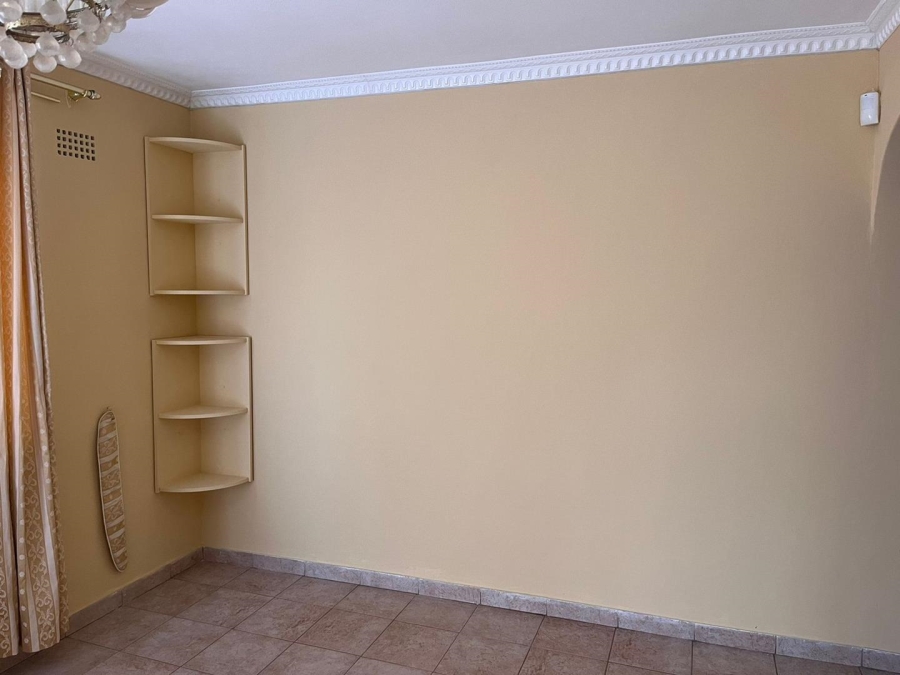 2 Bedroom Property for Sale in Shallcross KwaZulu-Natal