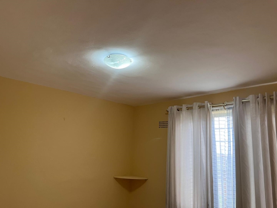2 Bedroom Property for Sale in Shallcross KwaZulu-Natal
