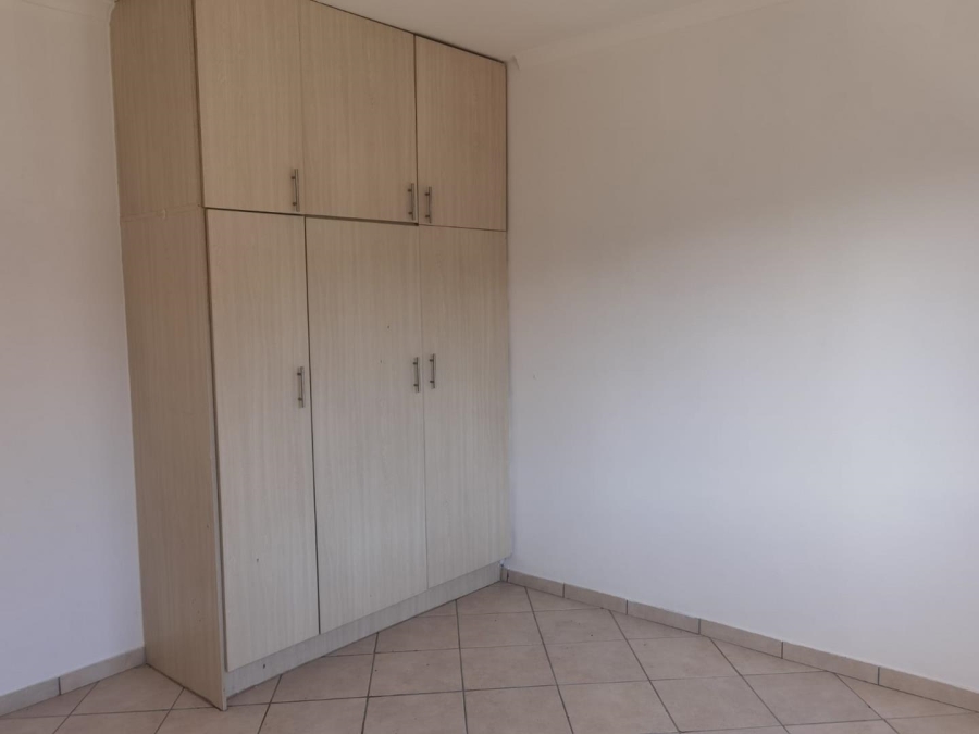 To Let 2 Bedroom Property for Rent in Woodhurst KwaZulu-Natal
