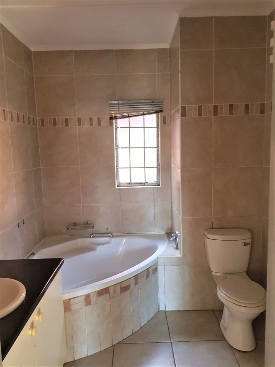To Let 3 Bedroom Property for Rent in Meer En See KwaZulu-Natal