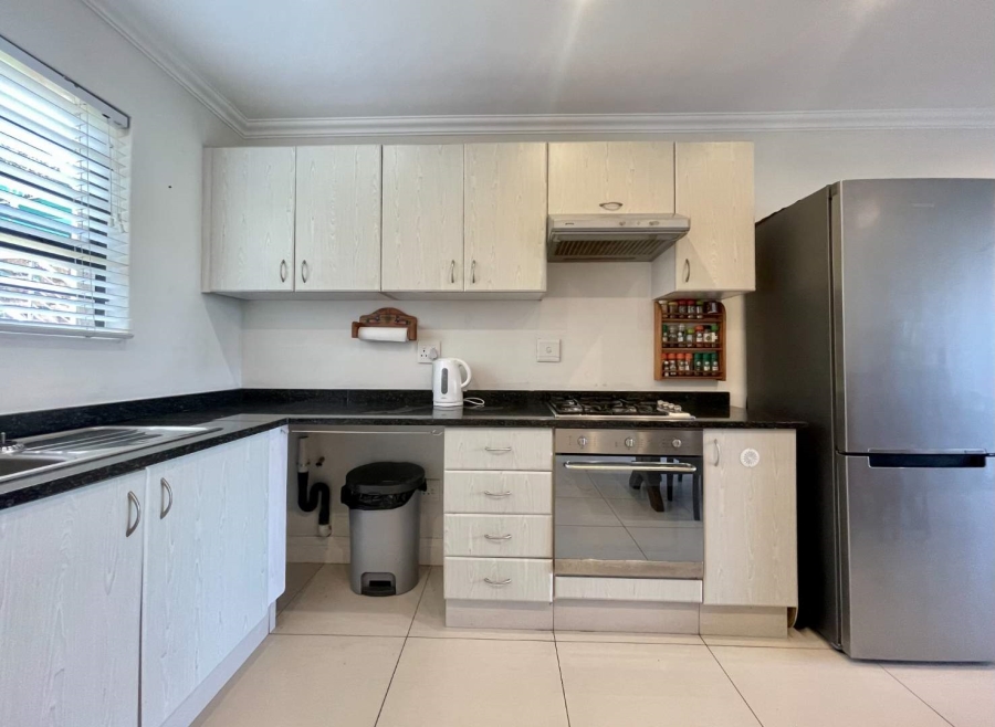2 Bedroom Property for Sale in Shakas Rock KwaZulu-Natal