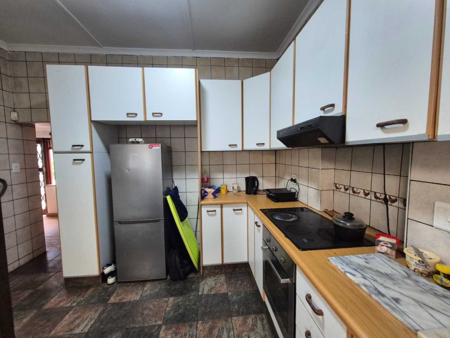 3 Bedroom Property for Sale in Amanzimtoti KwaZulu-Natal
