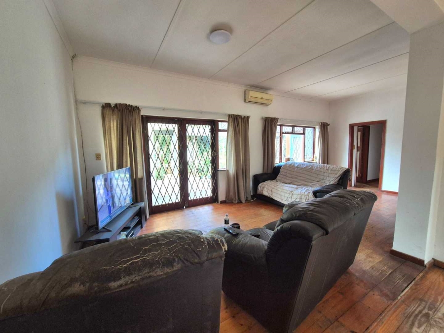 3 Bedroom Property for Sale in Amanzimtoti KwaZulu-Natal