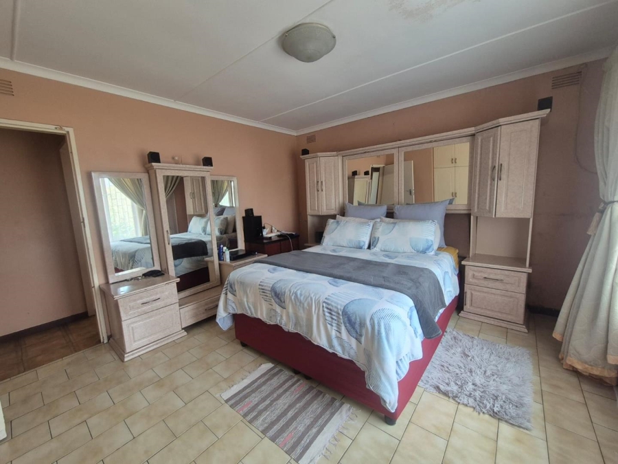 3 Bedroom Property for Sale in Regency Park KwaZulu-Natal