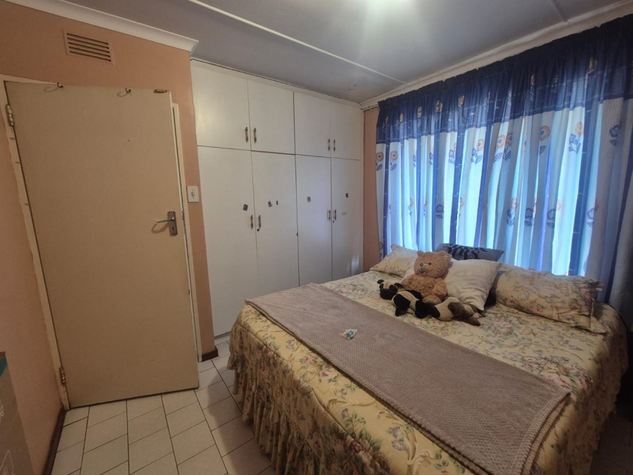 3 Bedroom Property for Sale in Regency Park KwaZulu-Natal
