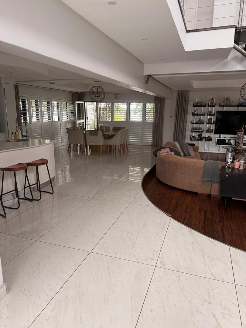 4 Bedroom Property for Sale in Meer En See KwaZulu-Natal