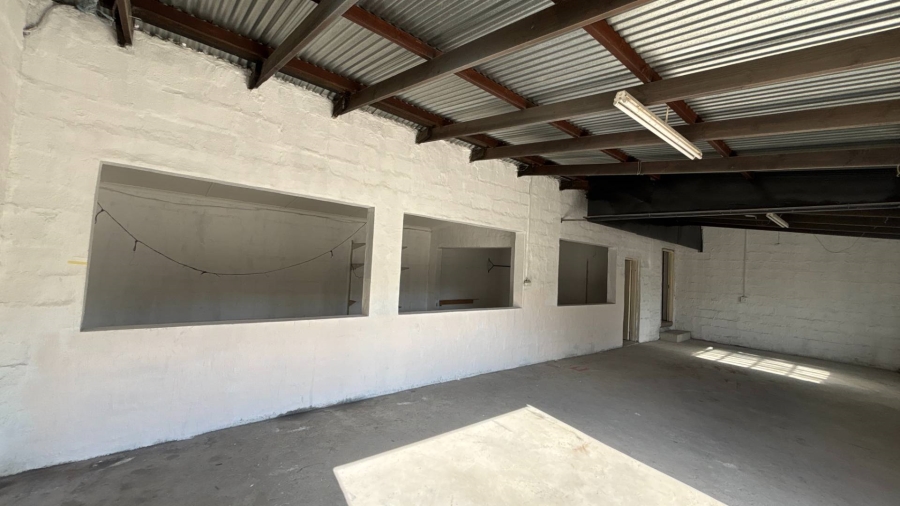 To Let Commercial Property for Rent in Howick North KwaZulu-Natal