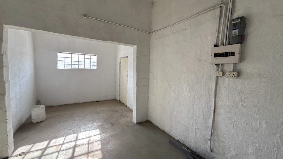 To Let Commercial Property for Rent in Howick North KwaZulu-Natal