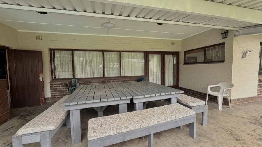 4 Bedroom Property for Sale in Merrivale Heights KwaZulu-Natal