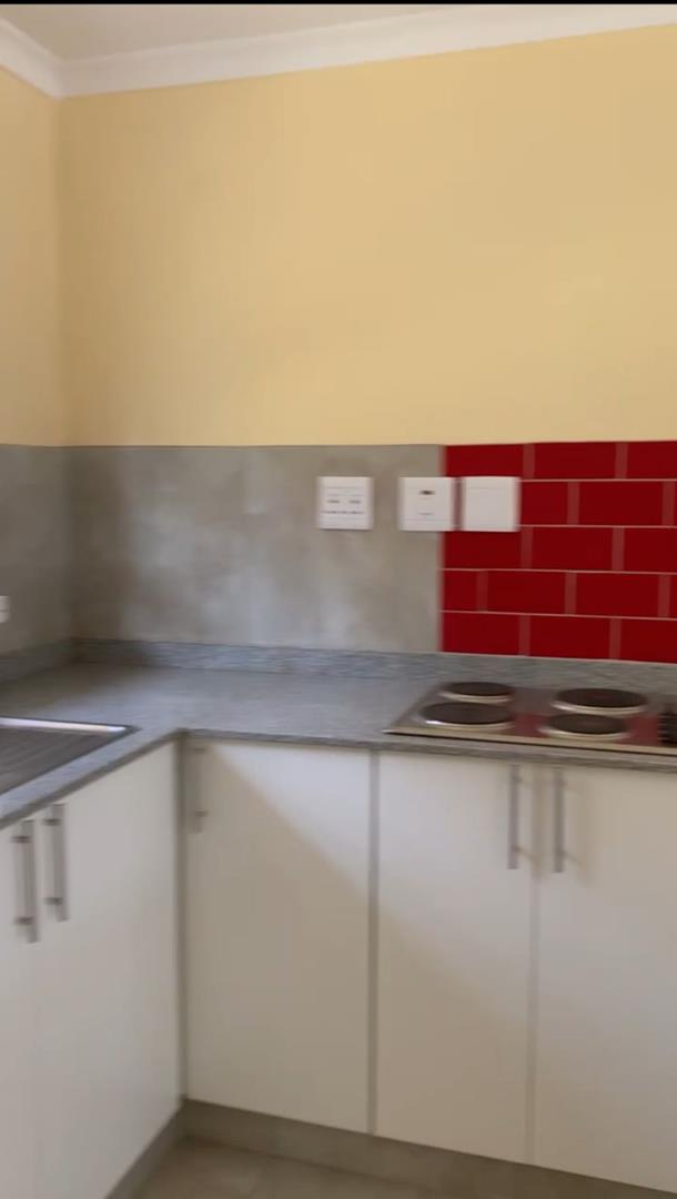 To Let 2 Bedroom Property for Rent in Westbrook KwaZulu-Natal