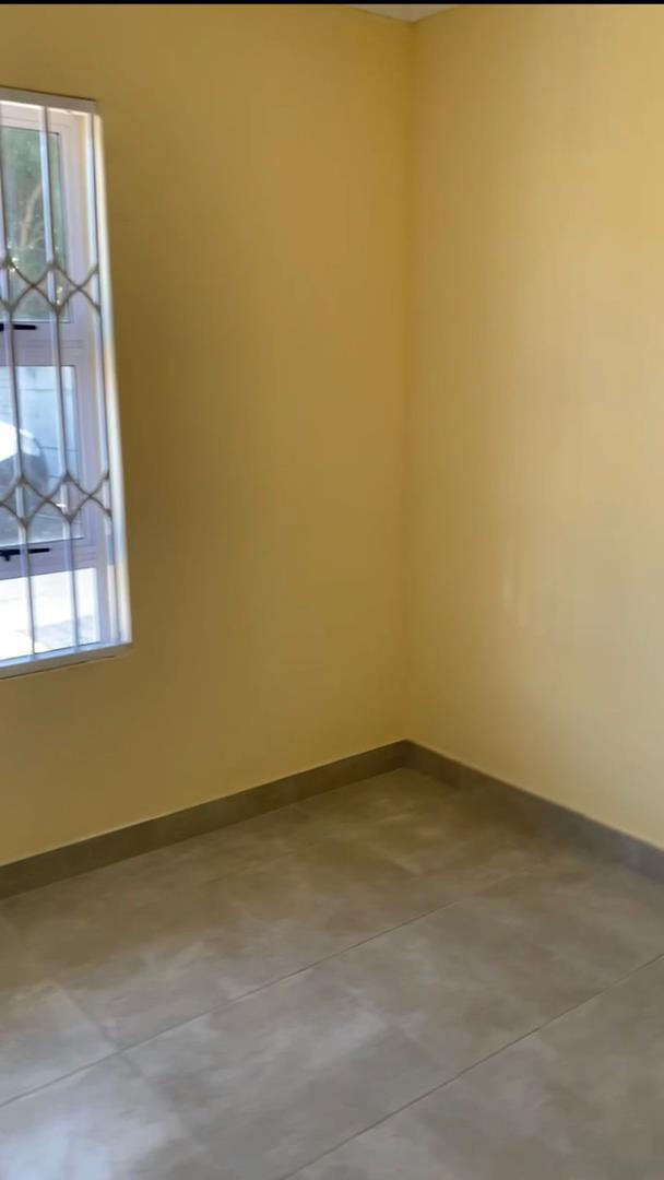 To Let 2 Bedroom Property for Rent in Westbrook KwaZulu-Natal
