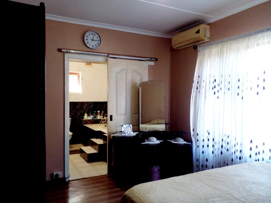 4 Bedroom Property for Sale in Shallcross KwaZulu-Natal
