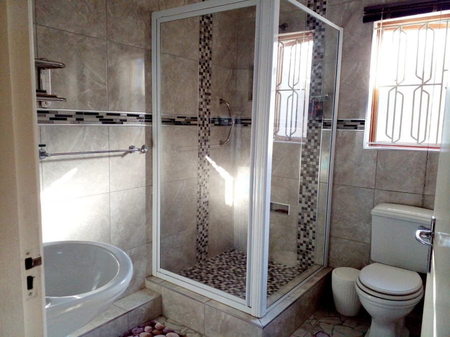 4 Bedroom Property for Sale in Shallcross KwaZulu-Natal