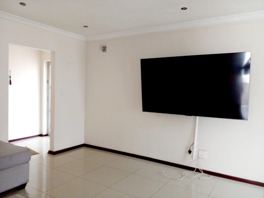 4 Bedroom Property for Sale in Shallcross KwaZulu-Natal