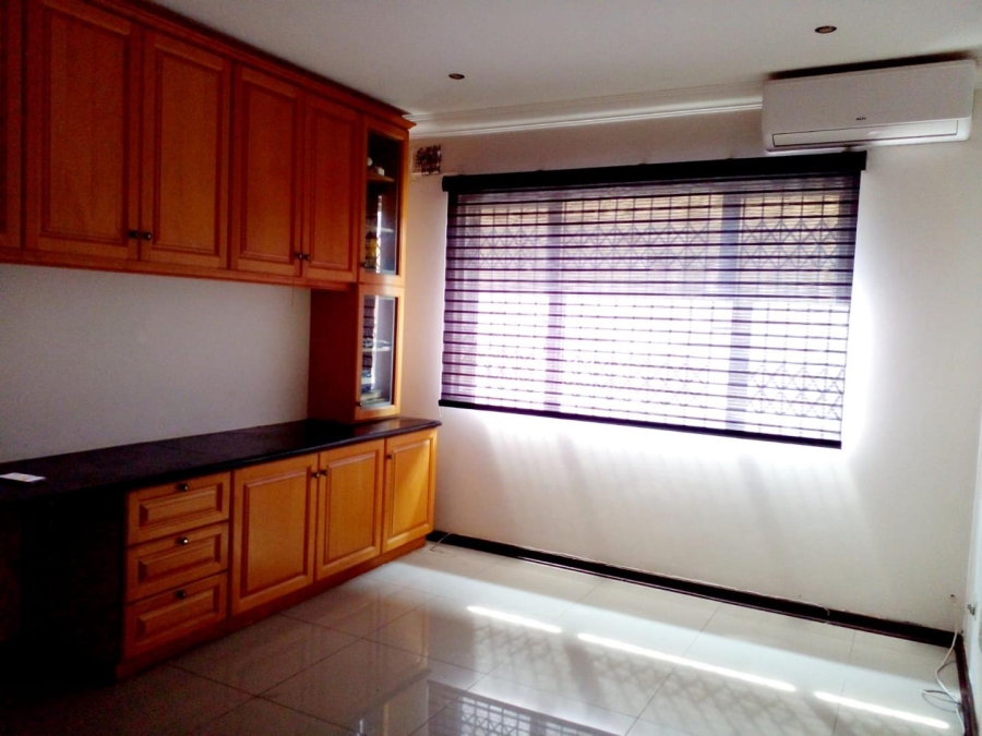 4 Bedroom Property for Sale in Shallcross KwaZulu-Natal