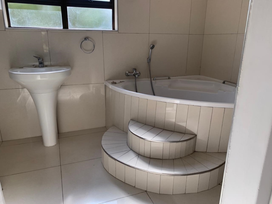 To Let 0 Bedroom Property for Rent in Manors KwaZulu-Natal