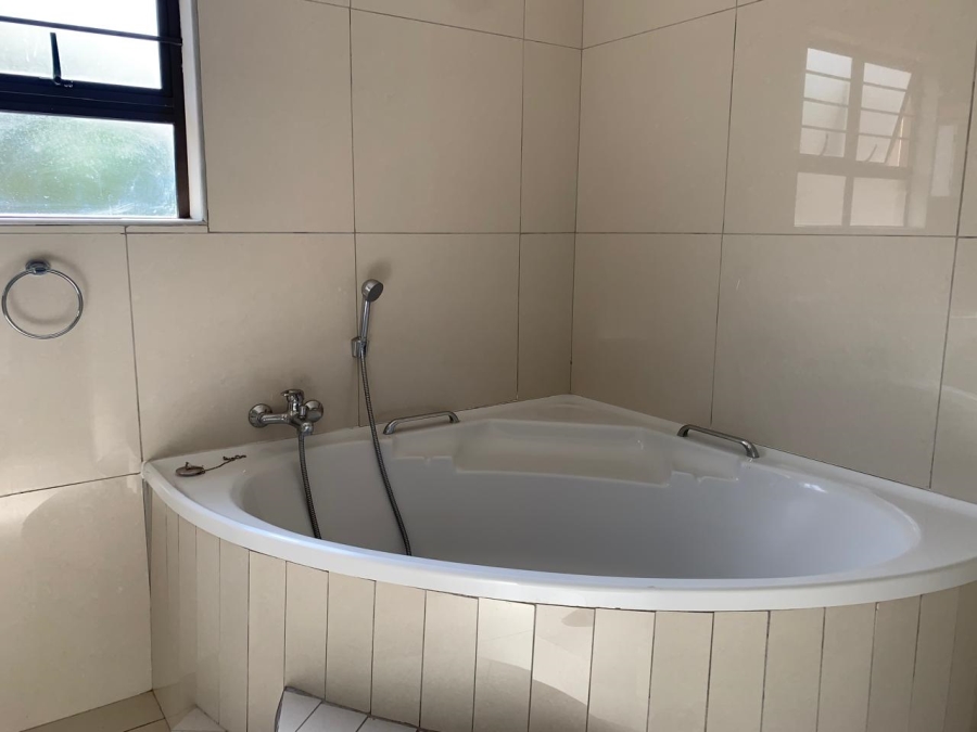 To Let 0 Bedroom Property for Rent in Manors KwaZulu-Natal