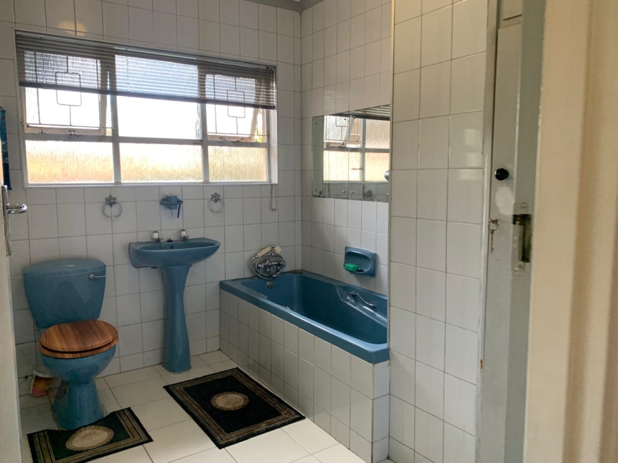 To Let 0 Bedroom Property for Rent in Manors KwaZulu-Natal