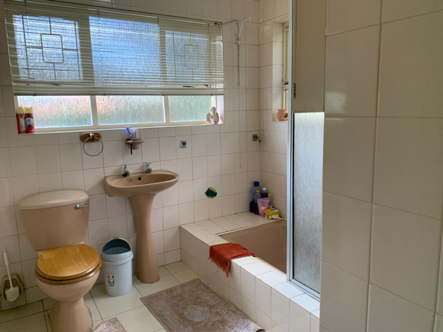 To Let 0 Bedroom Property for Rent in Manors KwaZulu-Natal