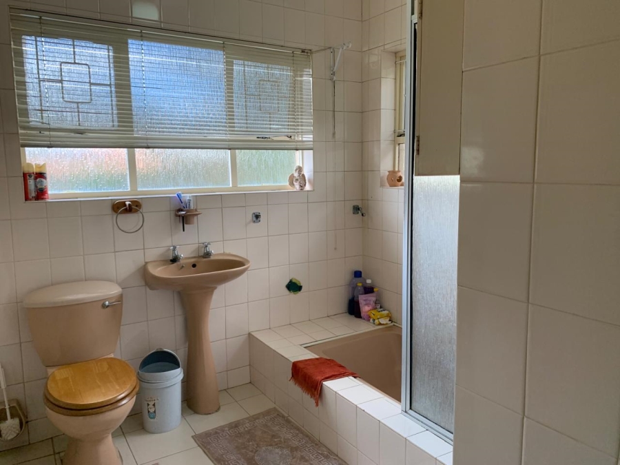 To Let 0 Bedroom Property for Rent in Manors KwaZulu-Natal