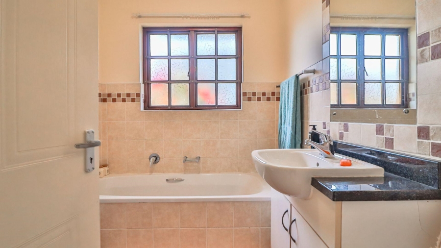 2 Bedroom Property for Sale in Howick North KwaZulu-Natal