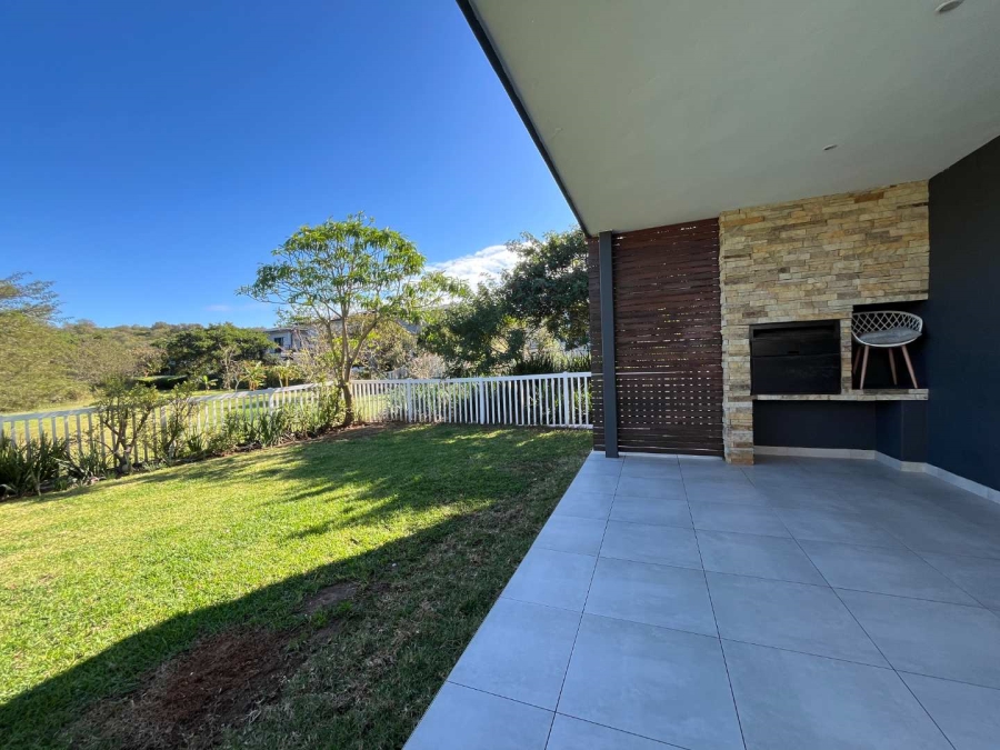 To Let 3 Bedroom Property for Rent in Salt Rock KwaZulu-Natal