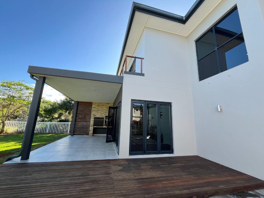To Let 3 Bedroom Property for Rent in Salt Rock KwaZulu-Natal