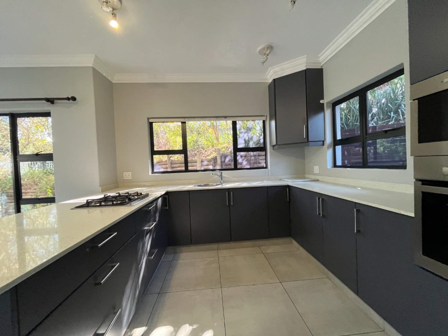 To Let 3 Bedroom Property for Rent in Salt Rock KwaZulu-Natal