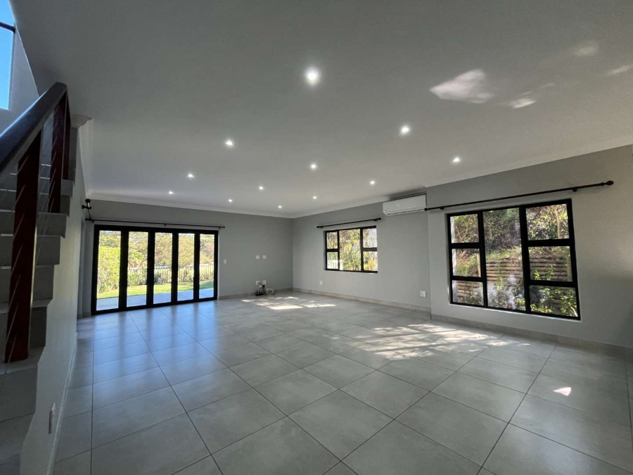 To Let 3 Bedroom Property for Rent in Salt Rock KwaZulu-Natal