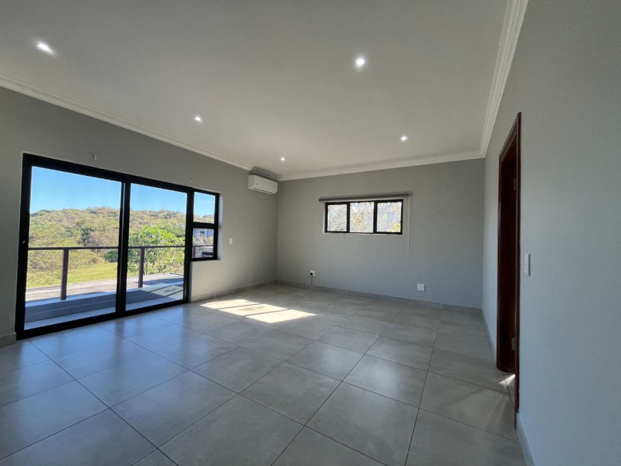 To Let 3 Bedroom Property for Rent in Salt Rock KwaZulu-Natal