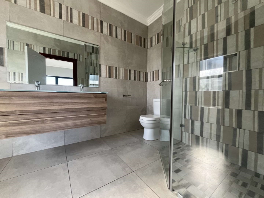 To Let 3 Bedroom Property for Rent in Salt Rock KwaZulu-Natal