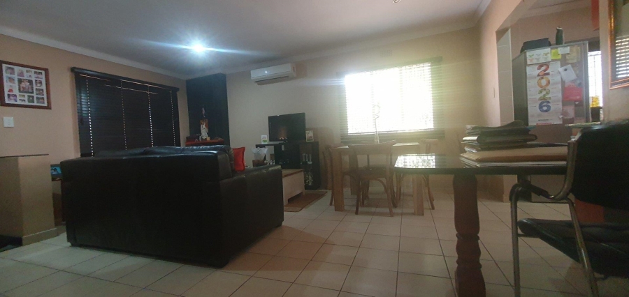 3 Bedroom Property for Sale in Brindhaven KwaZulu-Natal