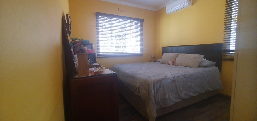 3 Bedroom Property for Sale in Brindhaven KwaZulu-Natal