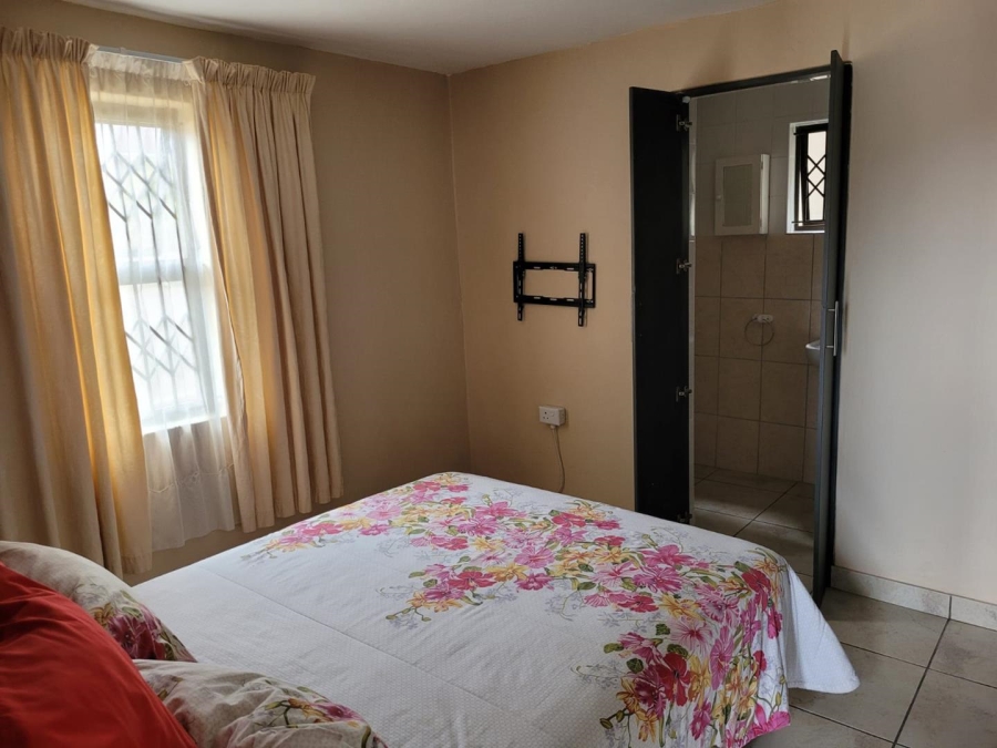 To Let 1 Bedroom Property for Rent in Bluff KwaZulu-Natal