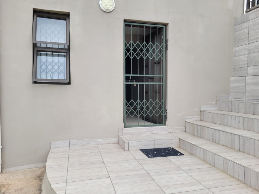 To Let 1 Bedroom Property for Rent in Bluff KwaZulu-Natal