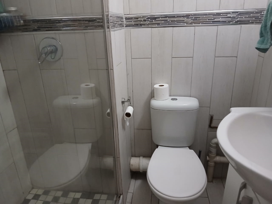 1 Bedroom Property for Sale in Bluff KwaZulu-Natal