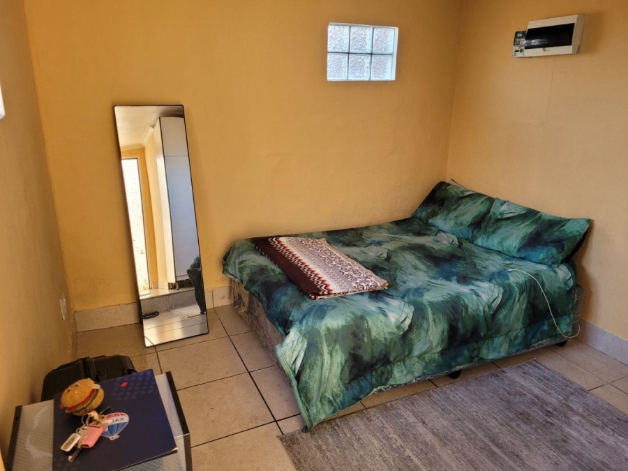 To Let 1 Bedroom Property for Rent in Bluff KwaZulu-Natal