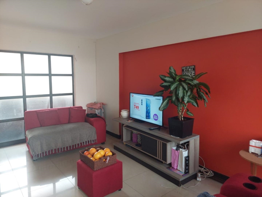 2 Bedroom Property for Sale in Point KwaZulu-Natal