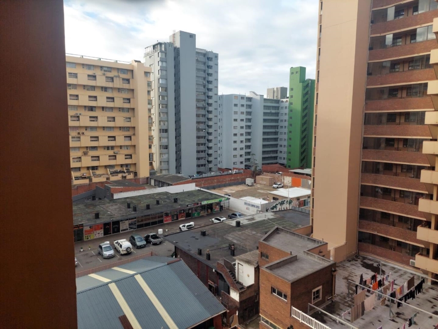 2 Bedroom Property for Sale in Point KwaZulu-Natal