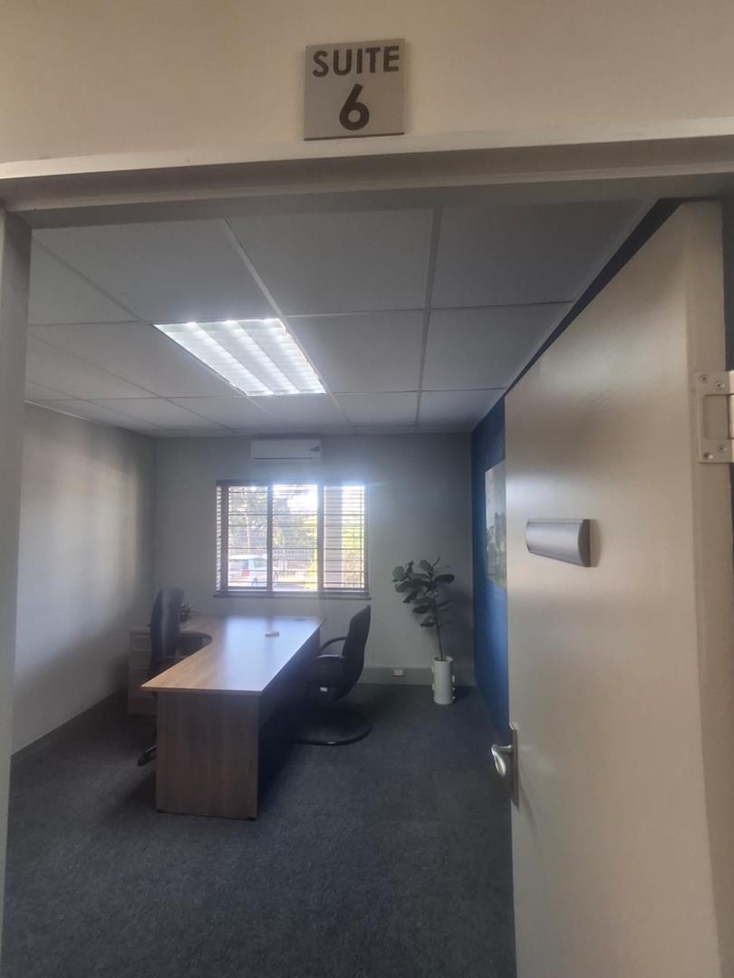 To Let Commercial Property for Rent in Kloof KwaZulu-Natal