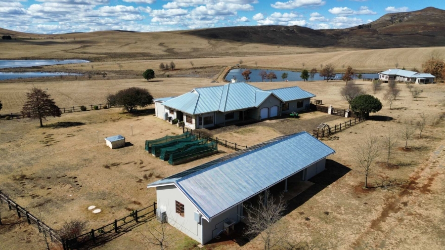 4 Bedroom Property for Sale in Nottingham Road KwaZulu-Natal