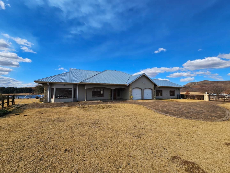 4 Bedroom Property for Sale in Nottingham Road KwaZulu-Natal