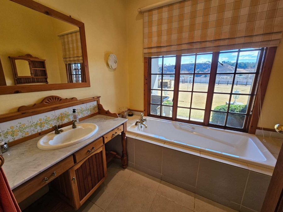 4 Bedroom Property for Sale in Nottingham Road KwaZulu-Natal