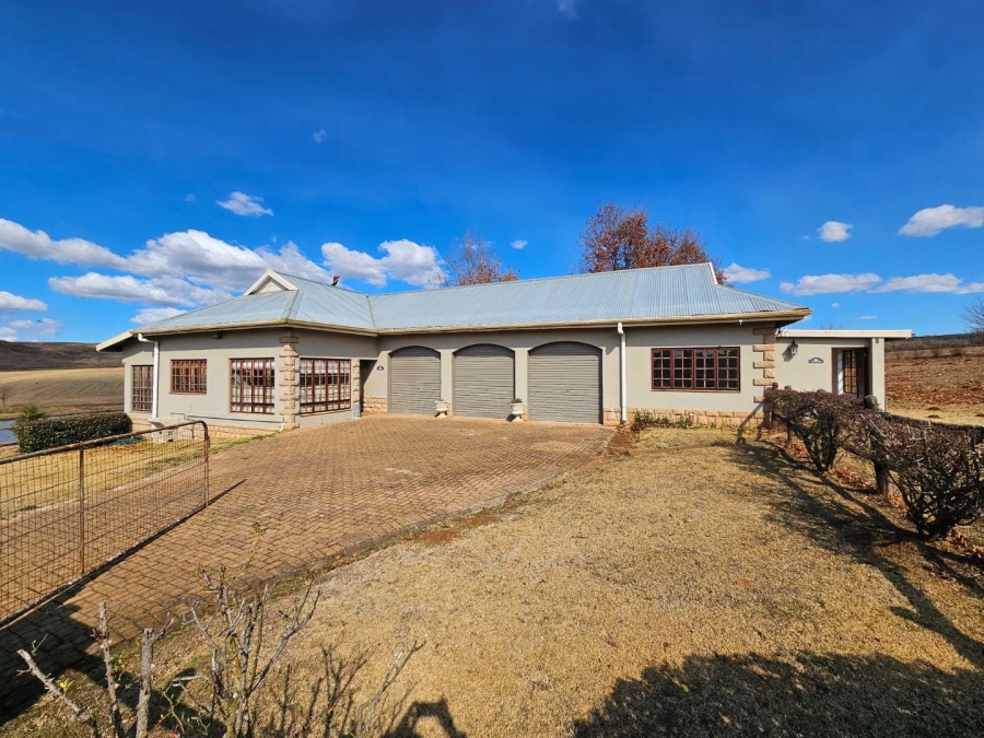 4 Bedroom Property for Sale in Nottingham Road KwaZulu-Natal